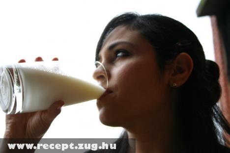 Napi két pohár tej