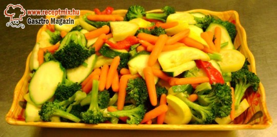 Párolt zöldségek
