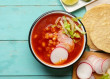 Csirke-, sertés- és vegetáriánus pozole levesek