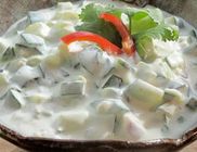 Joghurtos saláta